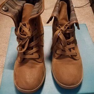 COPY - Womens Sneakers